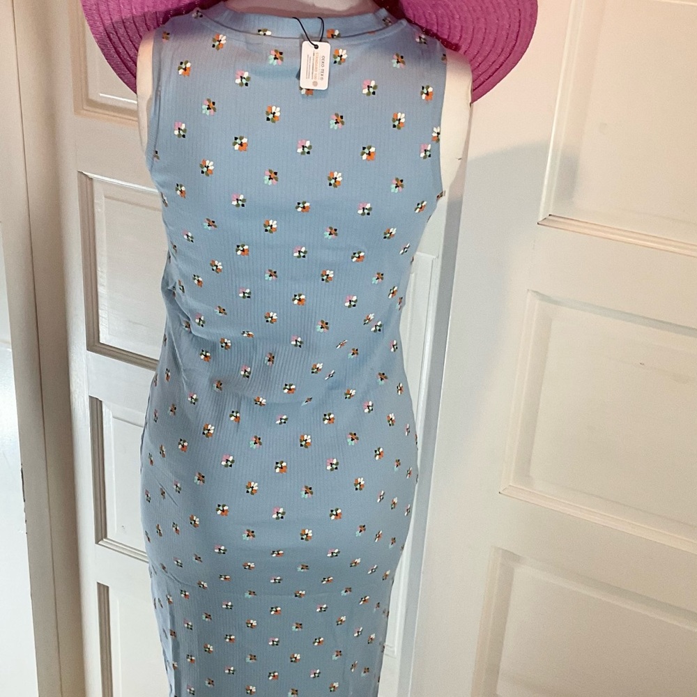 ๐๐๐ FLORAL MIDI DRESS - Picture 12 of 12